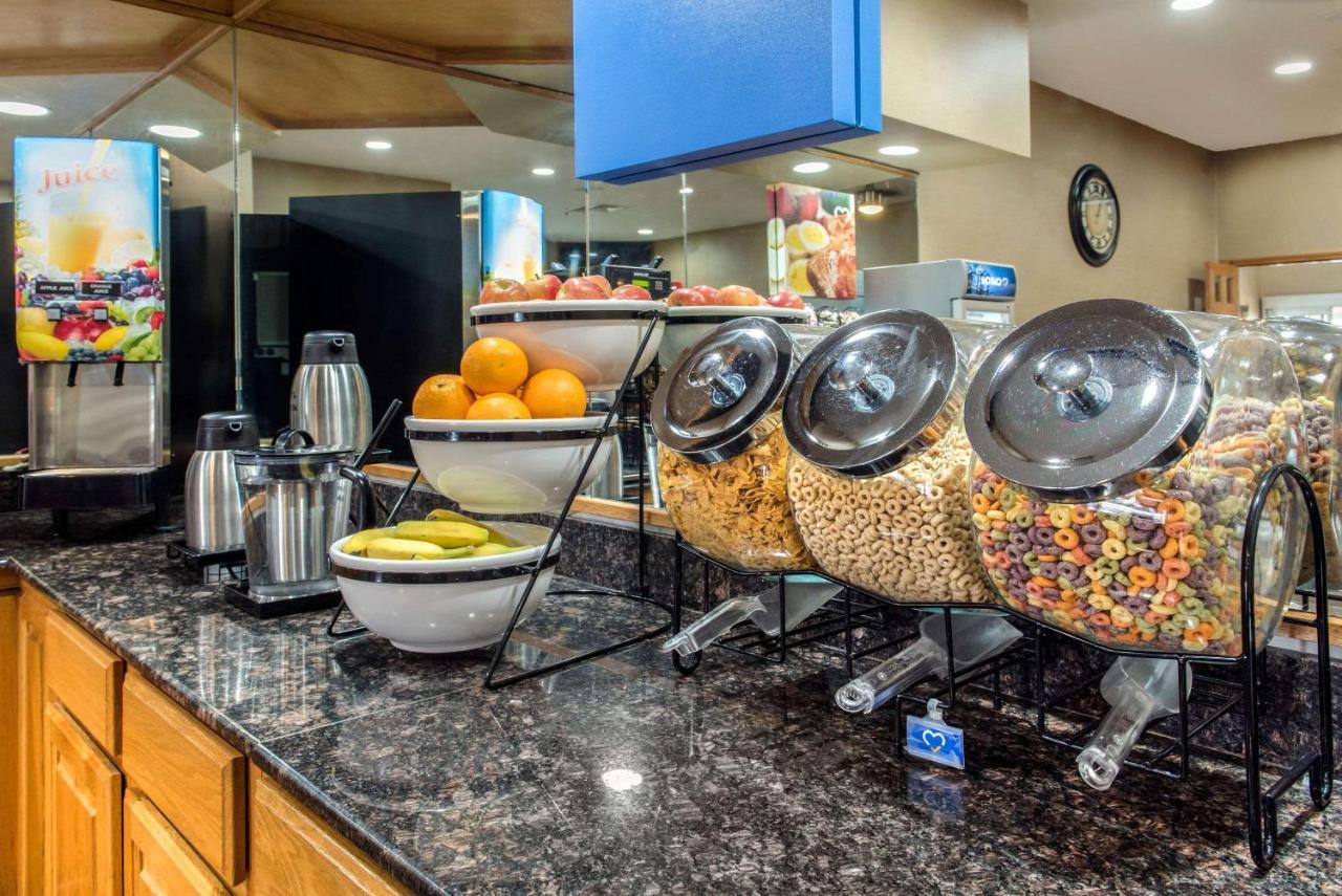 Quality Inn Jacksonville Near I-72 South Jacksonville Εξωτερικό φωτογραφία